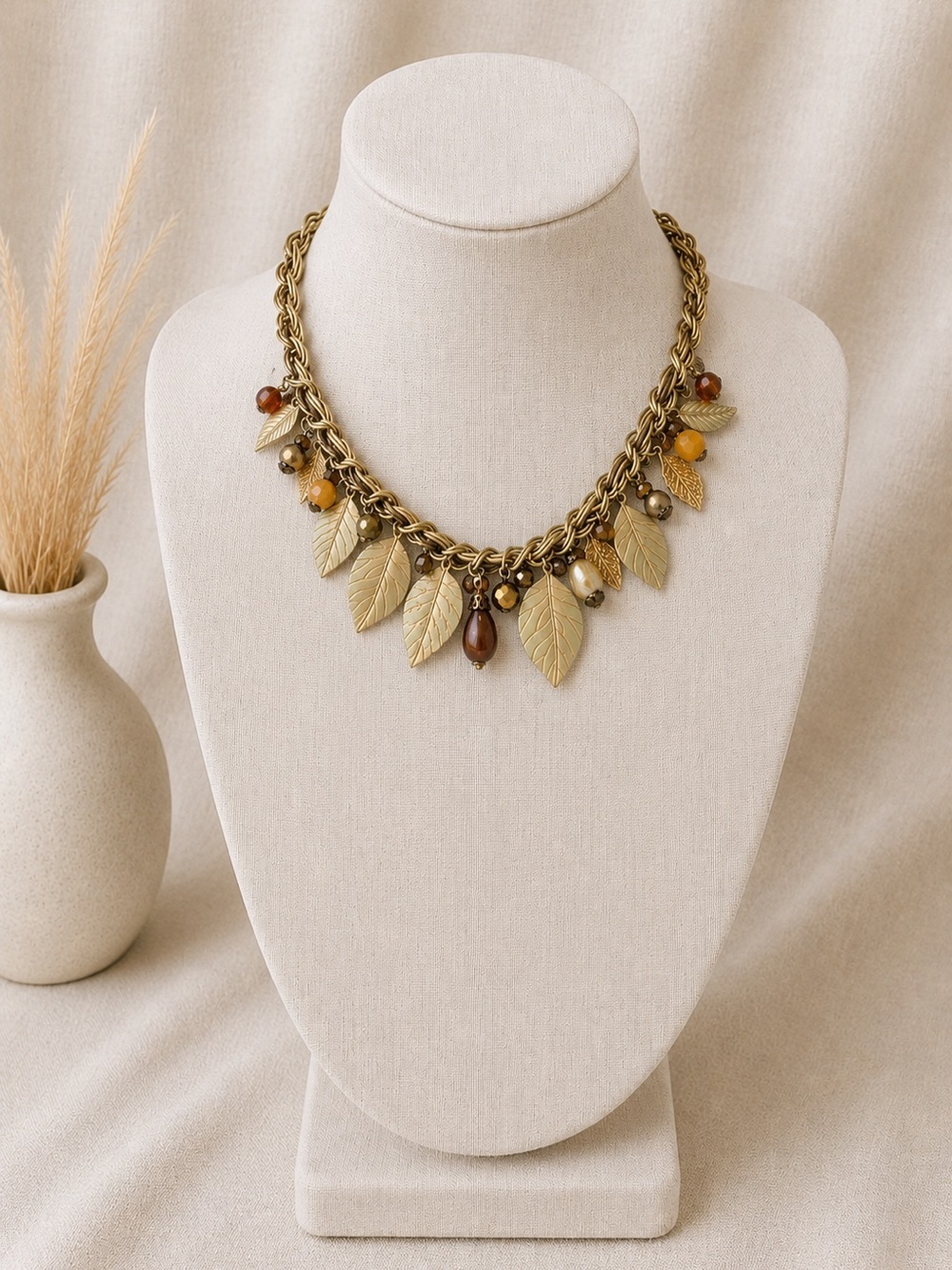 Vintage Gold Tone Nature Leaf Charm Necklace | Woven Rope Chain Boho 16”